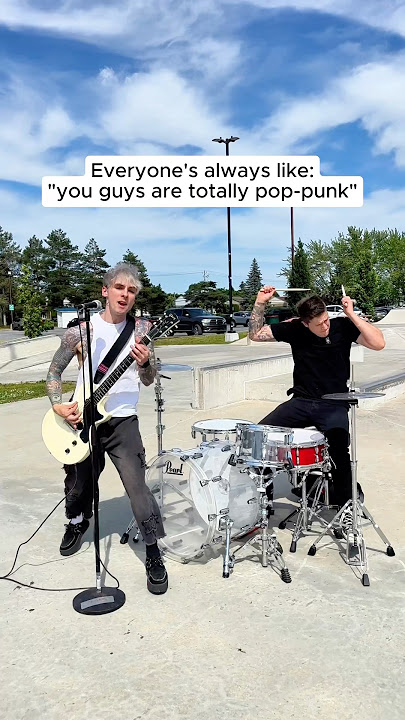 it’s actually a requirement to be considered pop-punk in 2025 #poppunk #altrock #band #travisbarker