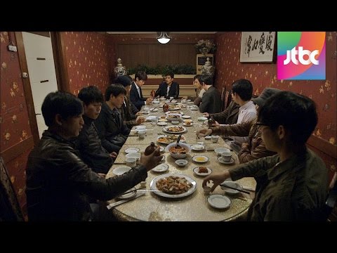Pickpockets unite to catch the person blackmailing Yuna's mother - Yuna's Street Episode 43