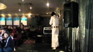 Robert Aaron singing at the High Tide, Johnny B Goode, Viva Las Vegas