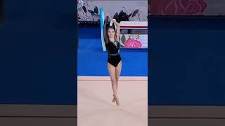 Madina Yunusova - Uzbekistan rhythmic gymnastic - ginástica гимнастический gimnastică व्यायाम 体操