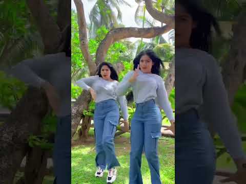 Hi lovelies ❤️🤗 #cute #love #dance #sister #twins