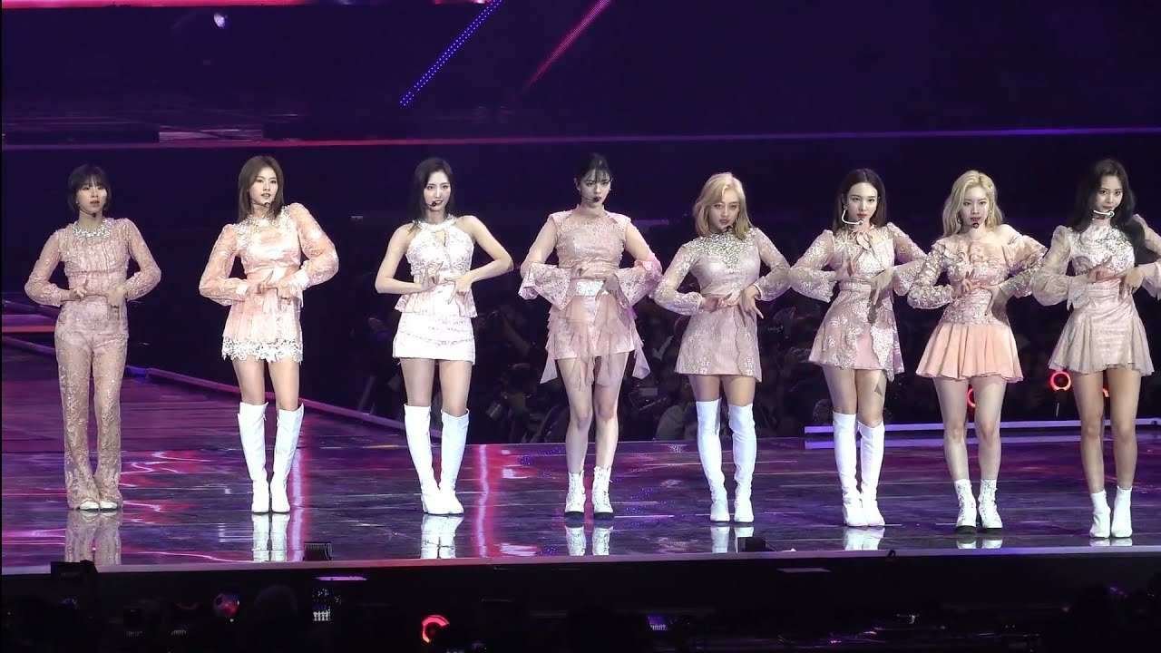 200104 TWICE (트 와이스) YES Or YES + FANCY + STUCK IN MY HEAD At Golden Disc Awards (GDA)