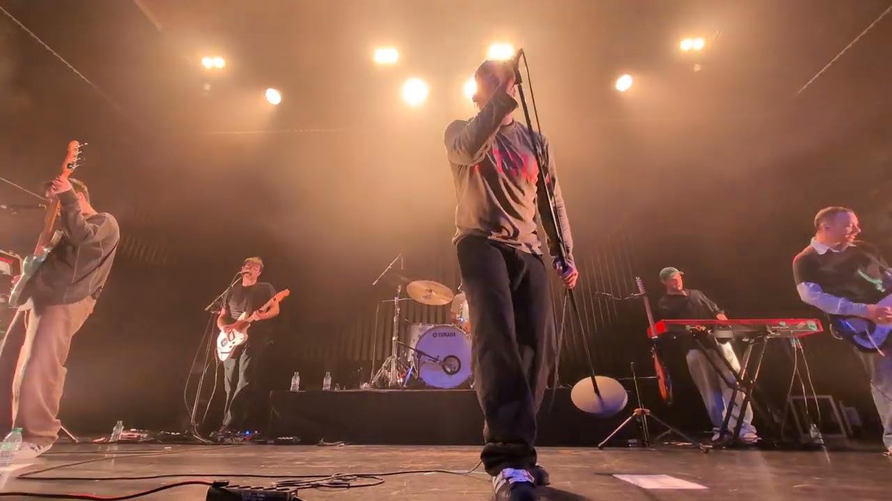 Barry B - Infancia Mal Calibrada - Directo Sala Capitol 2025 - Santiago de Compostela - 4K