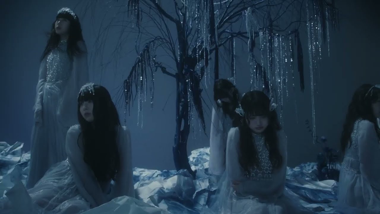 hakutam 様♪ ファントムシータ『HANAGATAMI』Music Video 12.26 Release - YouTube