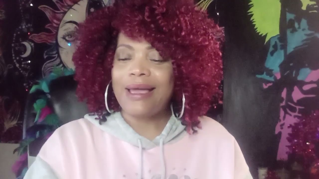 Чья-то божественная мужская сила уже возвращается домой