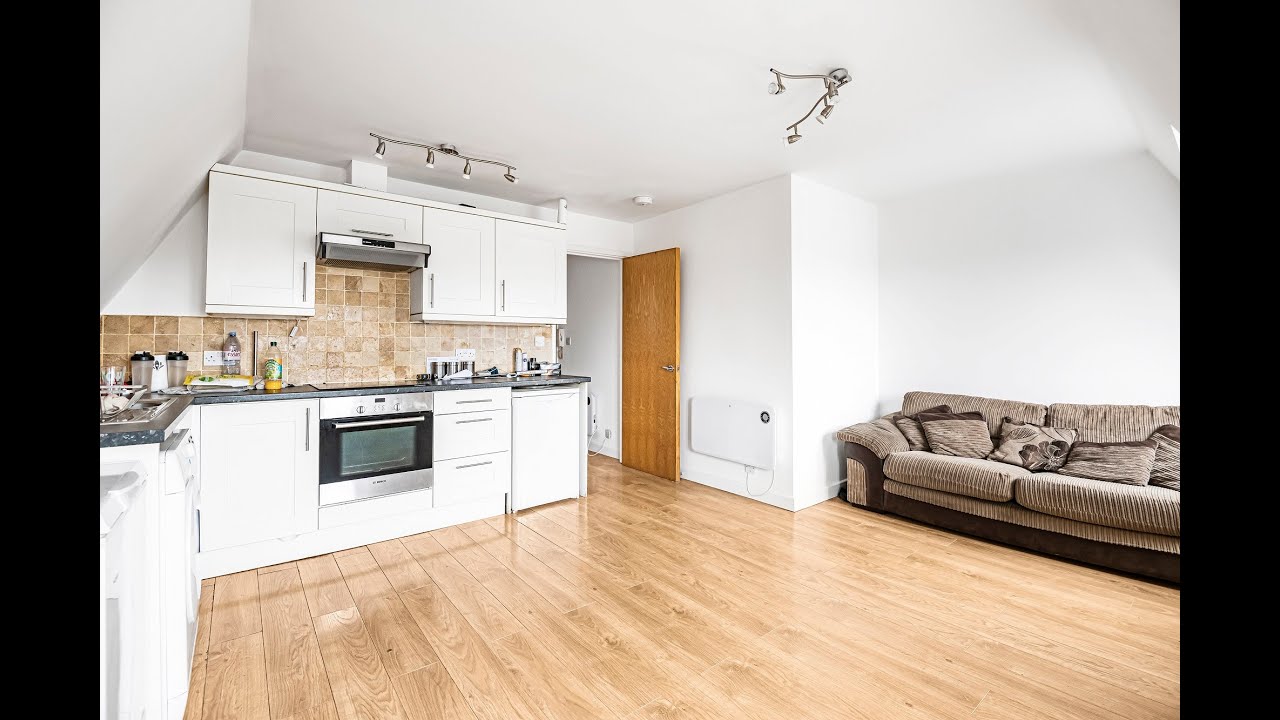 Great North Road, Hertfordshire EN5 LETTINGS TO RENT 1 bedroom