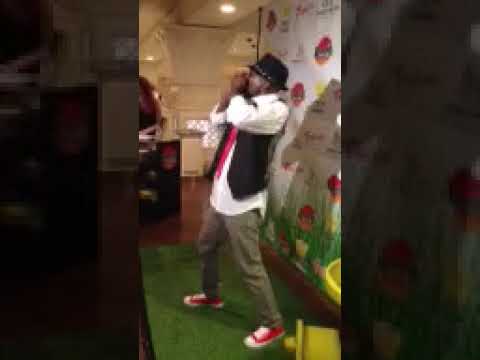 Rusty Hamilton live on harmonica - YouTube