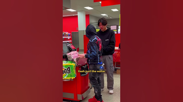 Surprising Stranger With Free Groceries #shorts