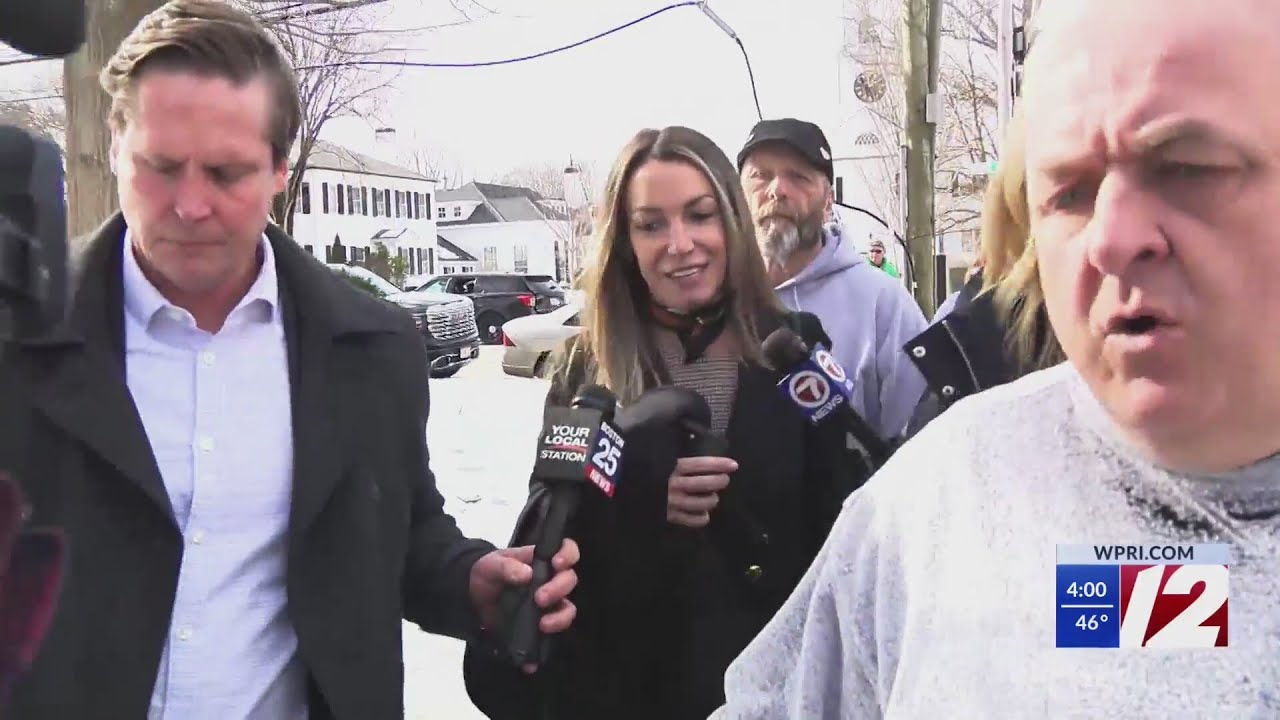 Karen Read back in court for hearing - YouTube