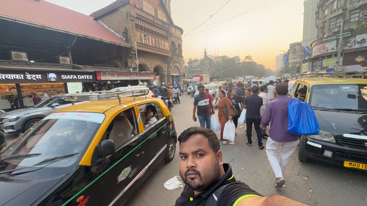 Mumbai Lohar Chawl Market 🛠️ | Exploring Manish Market Mumbai | Street Vlog 
