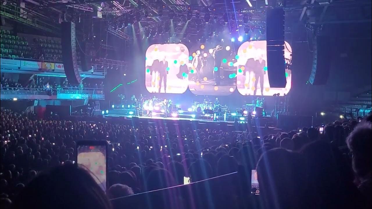 Gianni Morandi / In Ginocchio Da Te Firenze 23.03.15. - YouTube