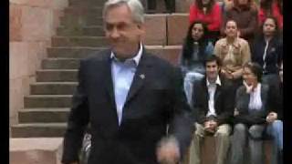 Play Piñera Off, Keyboard Cat