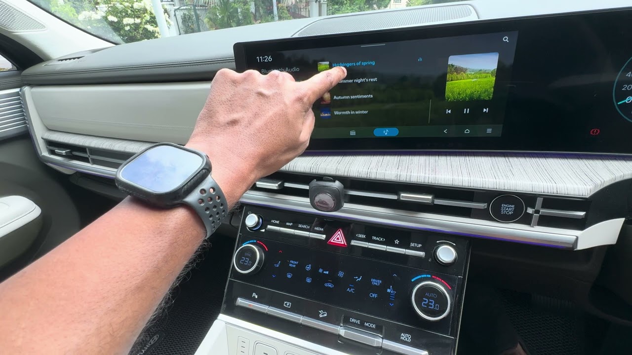Review Hyundai Santa Fe 2024 Calligraphy Hybrid Singapore Version -Things that I like: Video 1 of 2