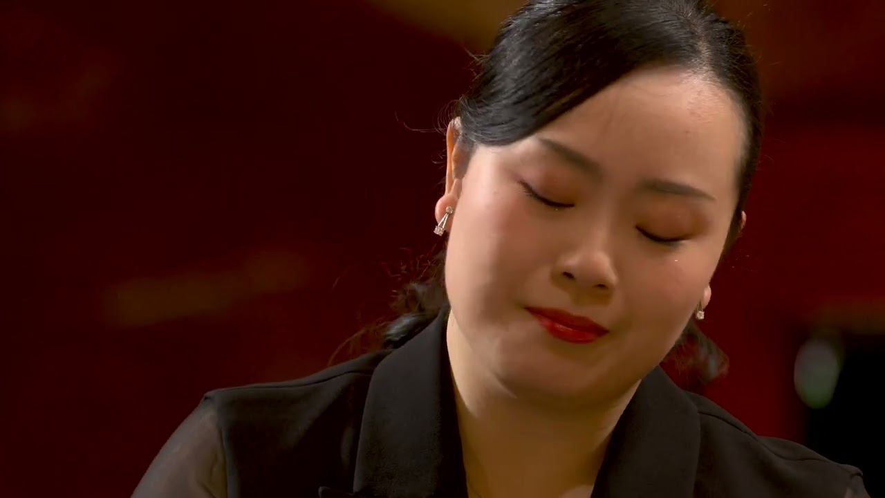 SHIORI KUWAHARA – first round (19th Chopin Competition, Warsaw)