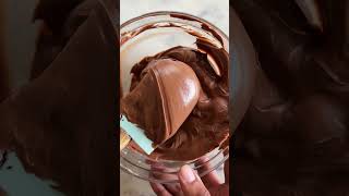 EASIEST EVER CHOCOLATE MOUSSE CAKE RECIPE | CHOCOLATE MOUSSE CAKE AT HOME | EGGLESS DESSERTS #shorts