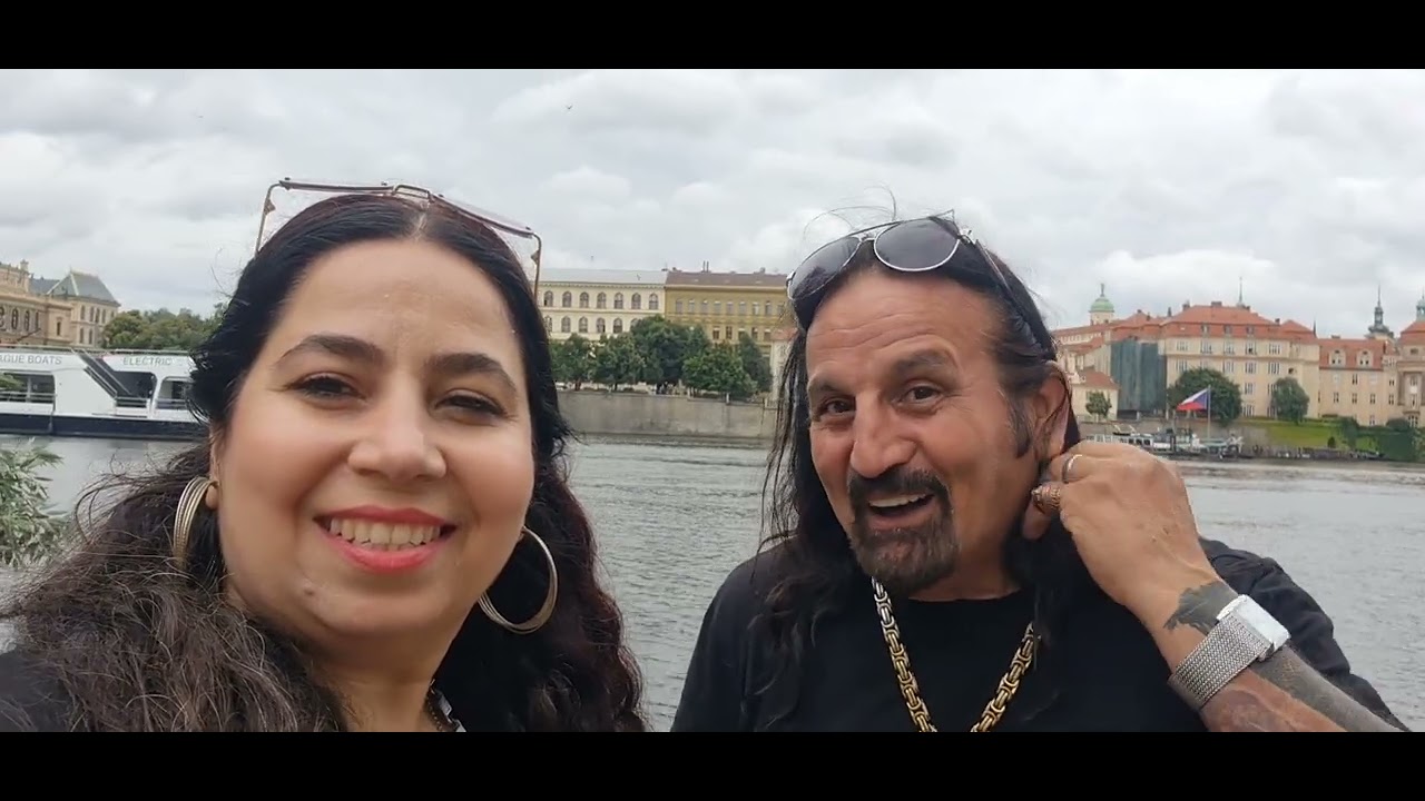 ÇEK CUMHURRİYETİ PRAGTAYIZ  ÜMİT YÜCEL & İLKNUR YÜCEL 