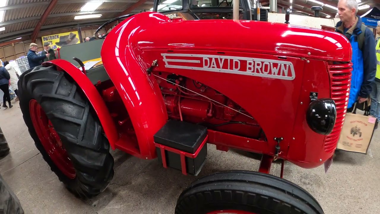1940 David Brown VAK1 2.5 Litre 4-Cyl Petrol / TVO  Tractor (25 HP) The Newark Tractor Show 2025
