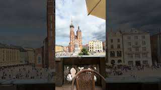 Coffee break overlooking the Rynek Główny