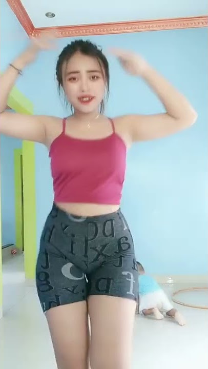 tante montok banget