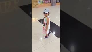 Incesss Lagi Fashion Show Nich