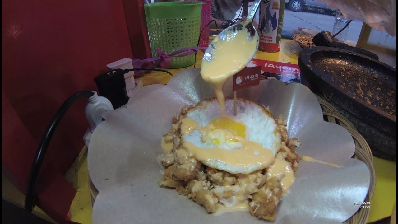 Jakarta Street Food 2042 Part.2 Salted Egg Chicken iAyam Geprek Telur