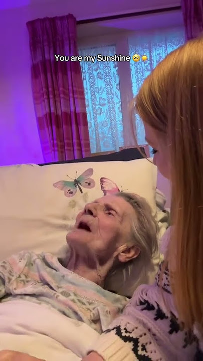 You are my sunshineโฆ our favourite song to sing ๐ซ #youaremysunshine #grandparents #dementia
