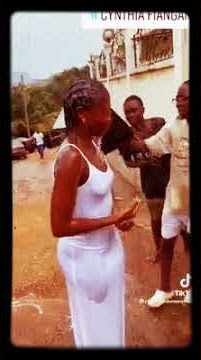 quand on lave l'infuenseuse Cynthia fiangan 🌶️🌶️🌶️🌶️🇨🇲