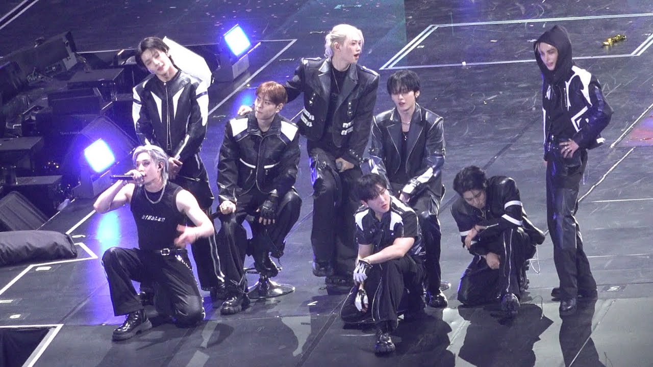 Stray Kids (4K stage)｜Bleep + Walkin on water + Bounce back + CEREMONY @ 2025 Asia Artist Awards