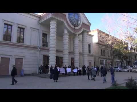 ოპერის თეატრთან ადამინის უფლებების საერთაშორისო დღისადმი მიძღვნილი აქცია გაიმართა /MTAVARI/