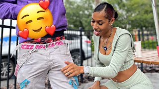 C🥒CUMBER 🥒 PRANK ON LIGHTSKIN BADDIE IN THE HOOD..😱🥰 (PT 5) *Freak*￼