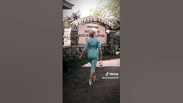 Thumbnail of Marilyn Monroe: 1953: "Niagara" (1953):  the Famous "The Walk" scene (w/ music from a CHANEL (?) AD)