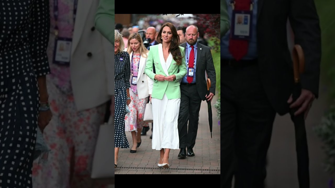 Catherine S Hilarious Reaction To Home Anmer Hall Having A Ghost
