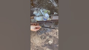 Tôi làm con dao phở thái bằng thép vòng bi tàu thủy sắc bén như nước vậy thật hiếm có  thế giới