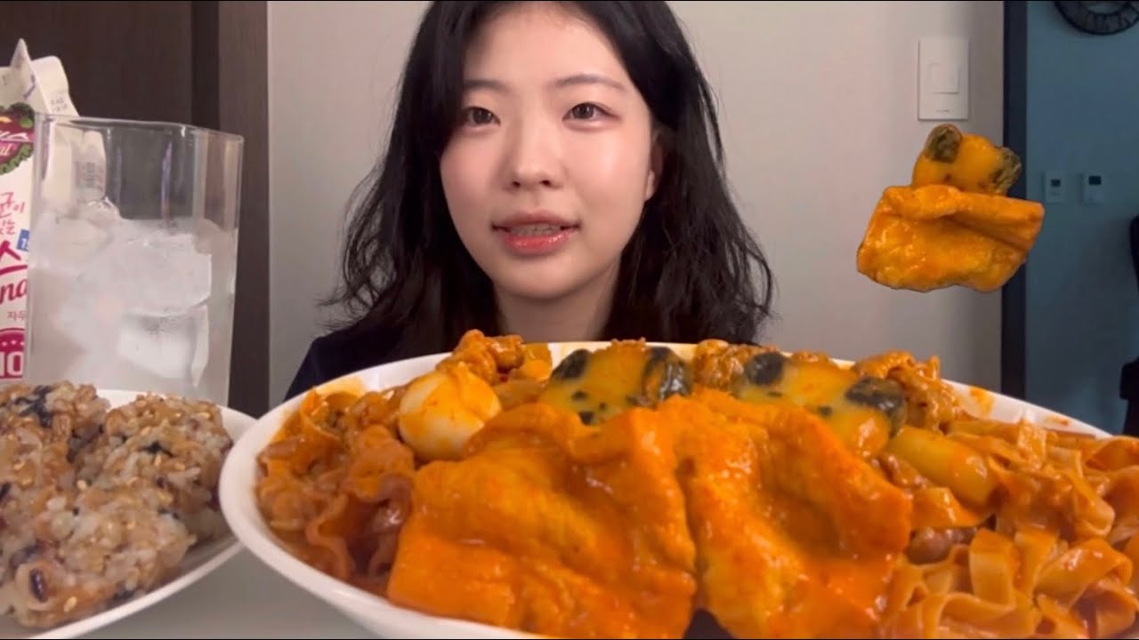 SUB)삼첩분식 신메뉴! 로제샹궈 떡볶이 먹방!!❤️‍🔥 ASMR MUKBANG Tteokbokki eating