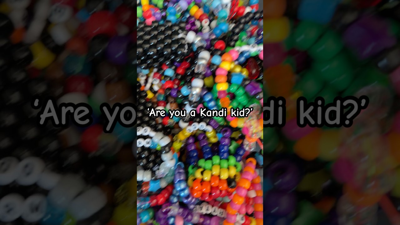 ANY STRING IS FINE. I just use fabric covered more cause that’s what I have. 