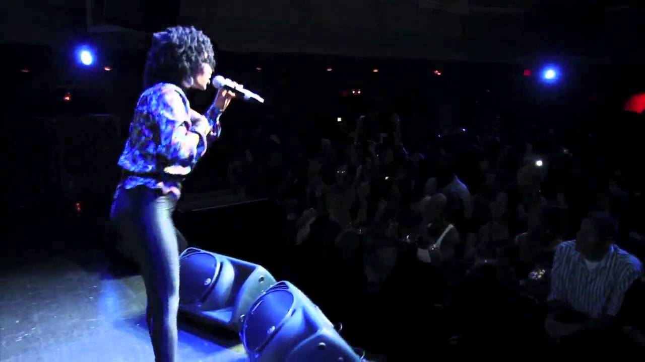 YouTubeで"Right Here" LIVE at House of Soulを視聴 YouTubeで"Right Here" LIVE at House of Soulを視聴