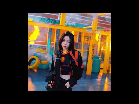 ITZY リュジン チェキ voltage タワレコ 当選 ポラロイド ITZY Voltage 当選 ポラロイド チェキ リュジン