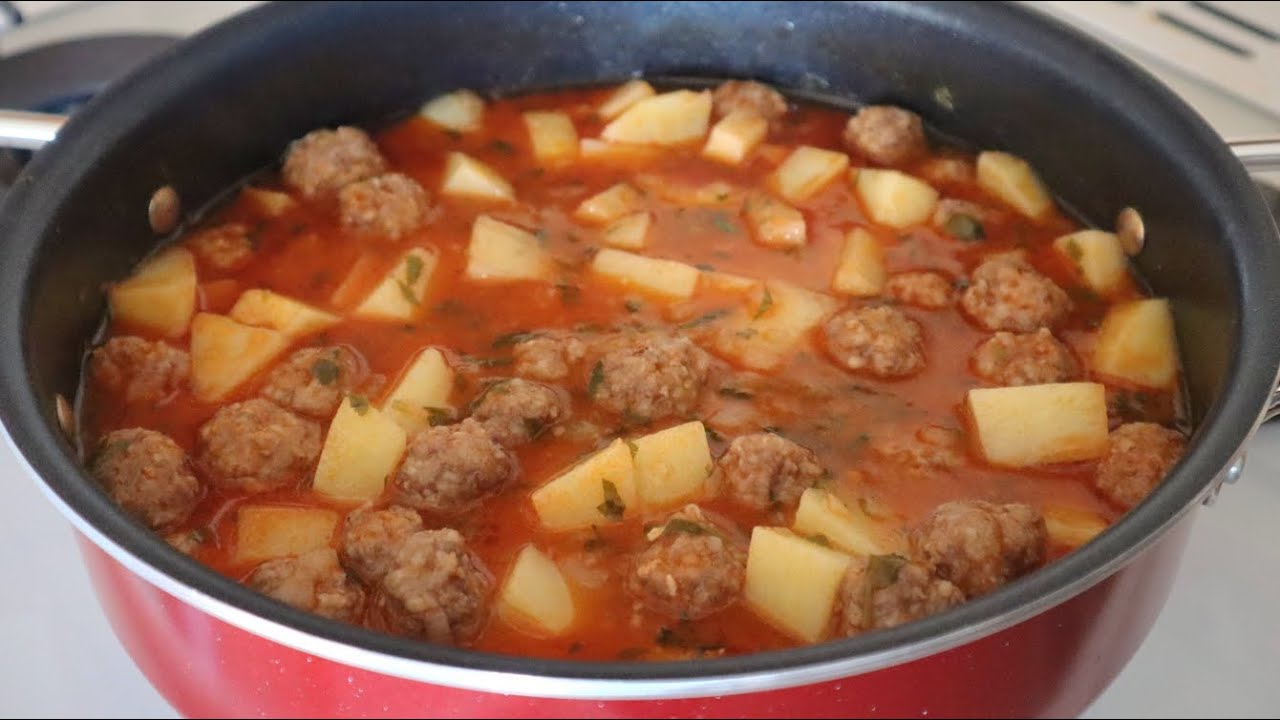 ASLA DAĞILMAZ???? PATATESLİ SULU KÖFTE TARİFİ???? YEMEK TARİFLERİ/ Ne pişirsem? ASLA DAĞILMAZ???? PATATESLİ SULU KÖFTE TARİFİ???? YEMEK TARİFLERİ/ Ne pişirsem?