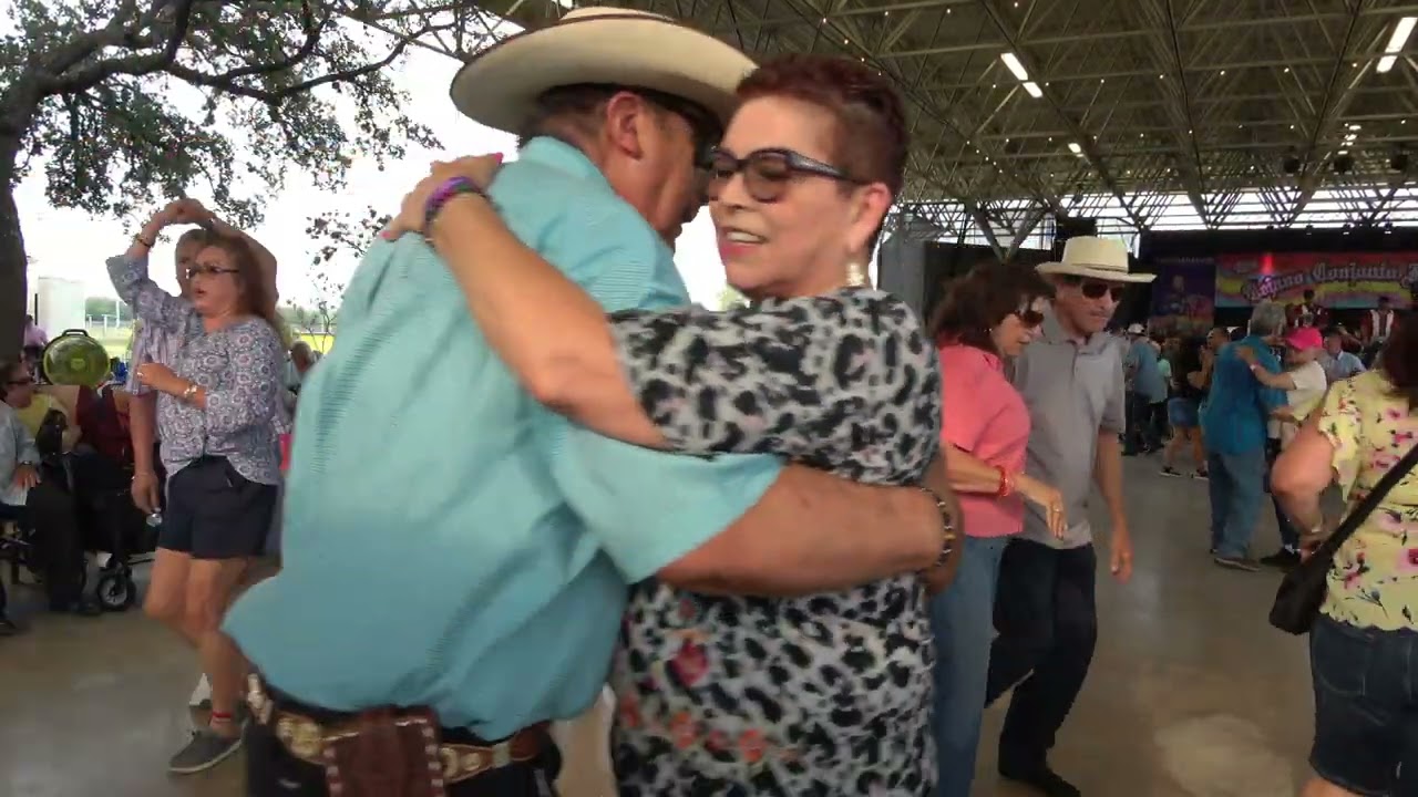 Los Fantasmas Del Valle   Amplifique Tu Retrato - Bellos Recuerdos at Tejano Conjunto Festival 2025