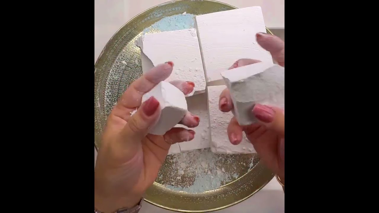 Full block crush of Soft & crispy fresh gymchalk 🍂