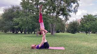 Acroyoga - short flow with Reverse star