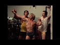 ARNOLD GIVES SHORT GUY SOME ADVICE !!WATCH!!