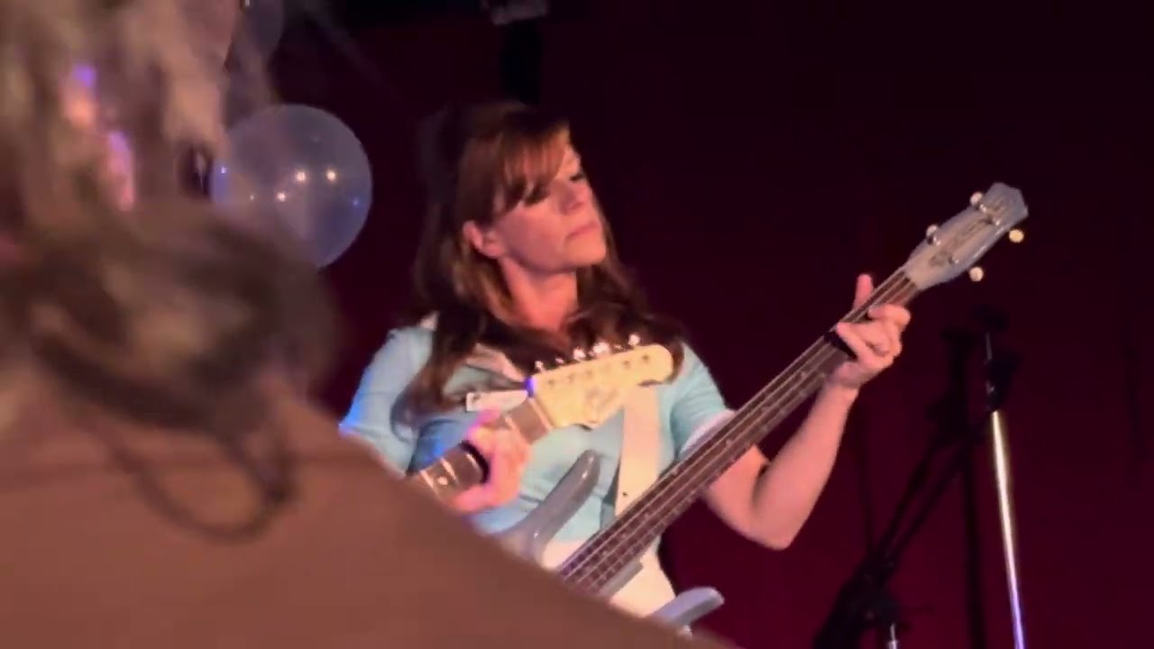 The Surfrajettes album-release show for “Easy As Pie” at Horseshoe Tavern in Toronto, 10/05/24!🔥😎❤️