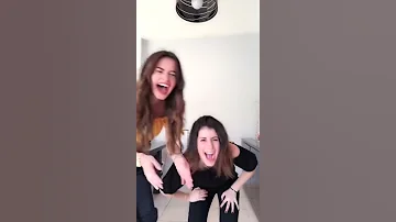 Lea elui ginet e sua amiga no musica.ly