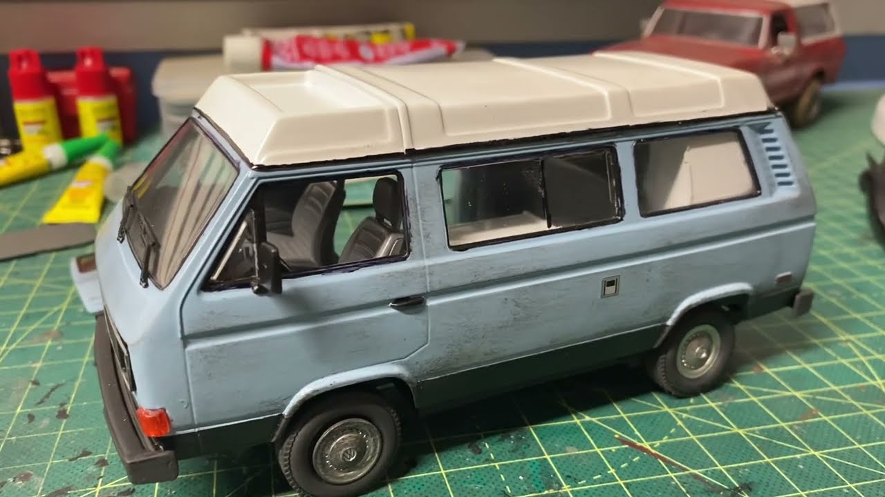Revell 1/25 Volkswagen T3 Camper Vanagon Final Reveal! - YouTube