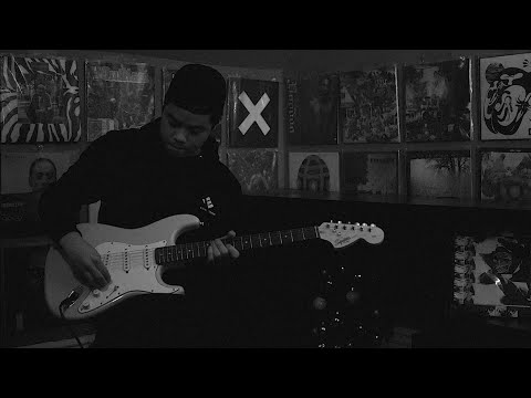 Play video