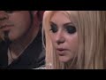 Capture de la vidéo The Pretty Reckless Interview "My Medicine" Music Video 2012