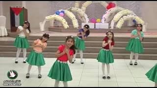 بنت صغيرة فلسطينية مدارس الاقصى