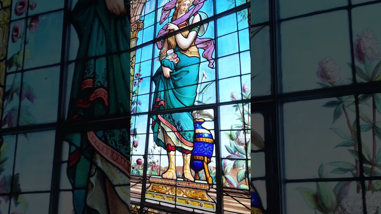 every girl deserves their castle 