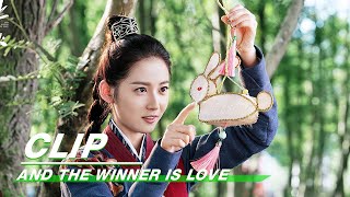 Shangguang Tou Catches Fireflies to Make Chong Xuezhi Happy | And The Winner Is Love | 月上重火 | iQIYI
